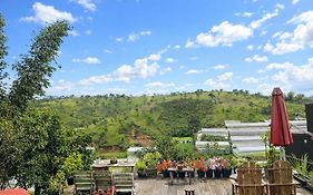 Quán Nhỏ Trên Đồi Homestay